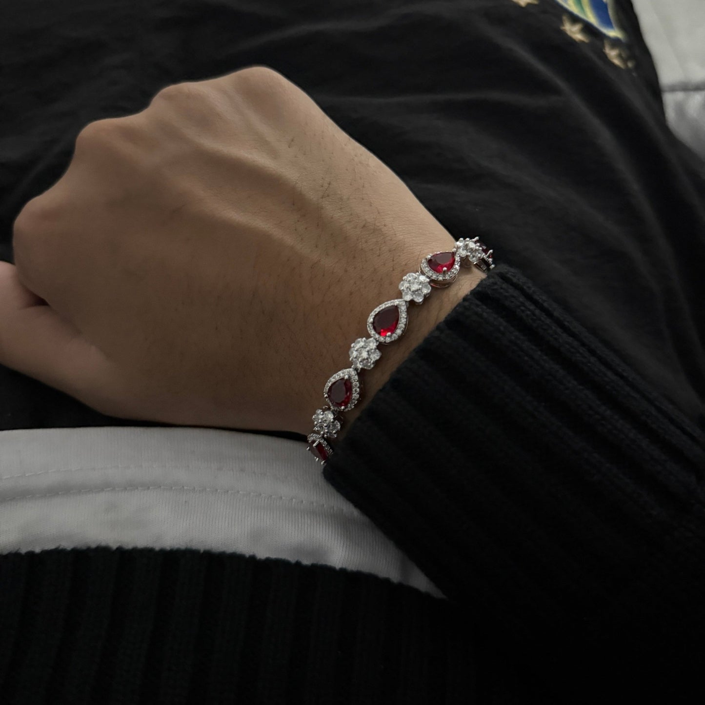 Blossom Droplet Bracelets - ShopLorca
